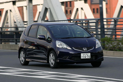 【ホンダ フィット 試乗】疑問もあるが不満はない…木下隆之 画像