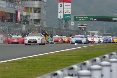 【SUPER GT 第9戦】GT500決勝…GT-R 23号車余裕で王座かと思いきや 画像