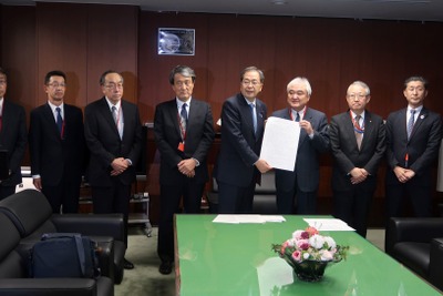 事故被害者救済へ2022年度も自賠責資金繰り戻し継続を…「自賠制度を考える会」が斉藤国交相に要望 画像