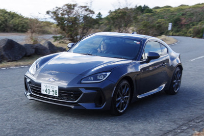 【スバル BRZ 新型試乗】あらゆる所作に感じられる「しなやかさ」…島崎七生人 画像