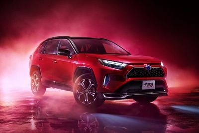 トヨタ RAV4、アドベンチャーグレードにハイブリッドを追加…ヘッドライトデザインも変更 画像