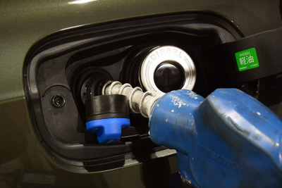 ディーゼル車向け尿素水不足問題、1月中に正常化へ 経産省 画像
