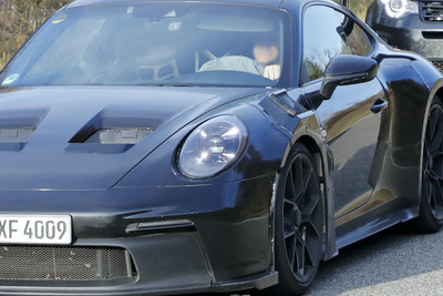 究極の自然吸気911、「GT3 RS」新型はどう進化するのか? 最新プロトをスクープ 画像