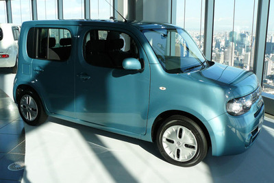 【日産 キューブ 新型発表】180cm+・90kg+…後席ふたりならジャグジー感 画像