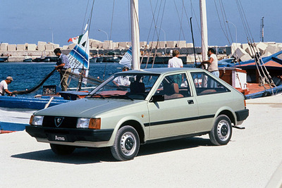 最も醜い車 イタリア版…ただいま1位は伝説の「日・伊合弁車」 画像