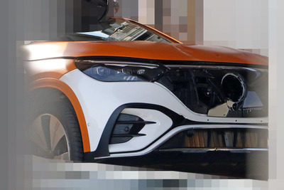 メルセデスベンツの新型EV『EQE』もSUVに…フルヌードボディを激写! 画像