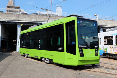 長崎の路面電車に新型6000形…オールロングシートの単車型全低床車 3月24日から運行 画像