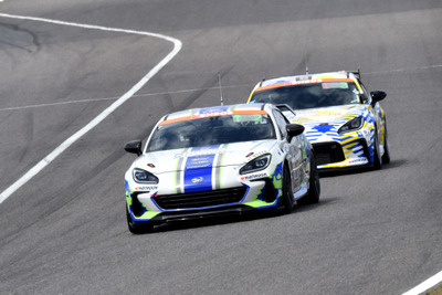 【スーパー耐久 開幕戦】トヨタとスバルのガチンコバトルの行方は? 画像