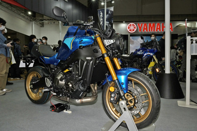 ヤマハのネオレトロ『XSR900』も参考出品、日本発売は今春か?…東京モーターサイクルショー2022 画像