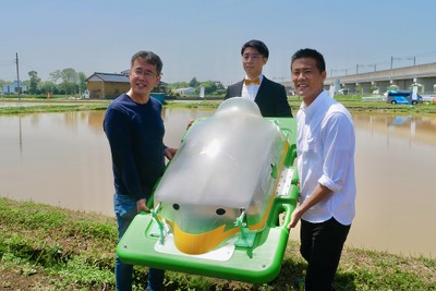 HALの学生がデザインした「アイガモロボ」初公開…水田を自律航行する抑草ロボット 画像