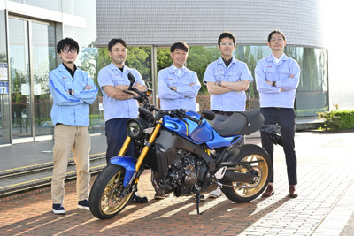 【ヤマハ XSR900 新型】作ったのは「開発者も欲しいバイク」、MT-09との思想の違いとは 画像