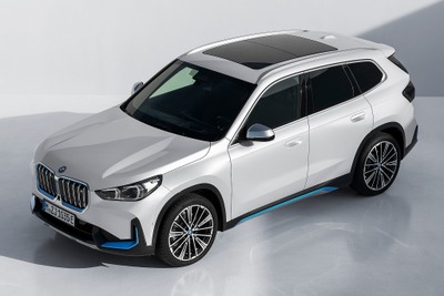 BMW X1 新型のEV、『iX1』…ブルーのアクセントが識別点［詳細写真］ 画像