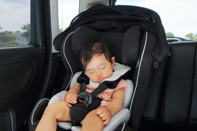 熱中症事故! 子どもの車内置き去り防ぐには?…センサーや“仕組み”が必要 画像