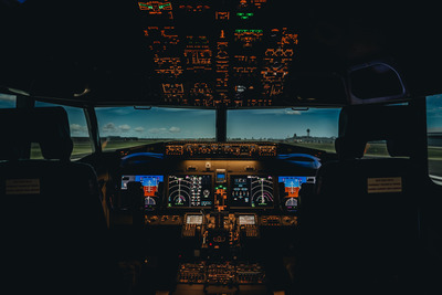 【MaaS体験記】非日常をさらに楽しむ飛行体験、ホテル業界世界初導入のフライトシミュレーター「SKY Experience」 画像