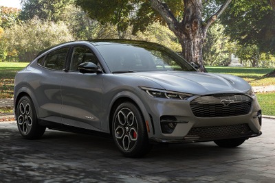 フォード マスタング EV、航続5%延長…2023年型を米国発表 画像