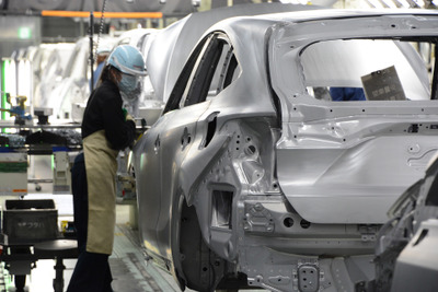 トヨタ、国内でも新車値上げの兆し---日本製鉄と鋼材価格大幅引き上げで合意［新聞ウォッチ］ 画像