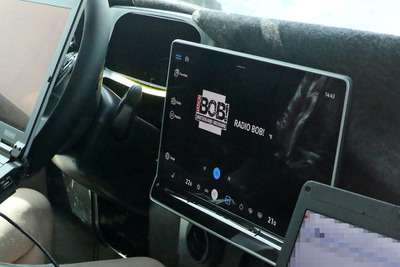 車内のデジタル＆高級化は確実！VW『ティグアン』次期型の内装をスクープ 画像