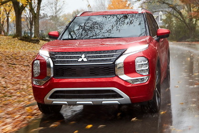 三菱自動車の米国販売、アウトランダー が新型効果で1.4倍 2022年1-9月 画像