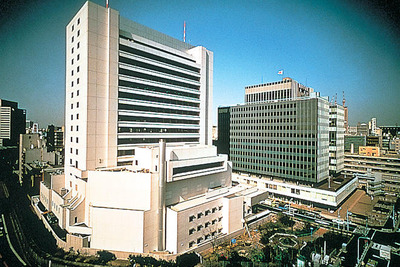 【新聞ウォッチ】日産野球部も休部、ゴーン社長「今回の危機は経営ミスでない」 画像