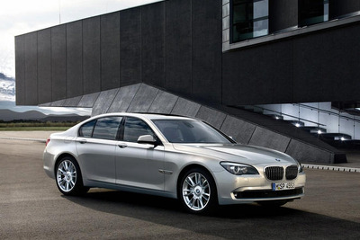 BMW 7シリーズ にインディビジュアル導入 画像