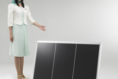 ホンダ、薄膜太陽電池を国際太陽電池展に出展 画像