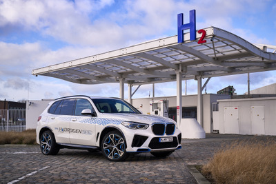 BMWが水素エンジンではなく「燃料電池車」へ舵を切った理由　 画像