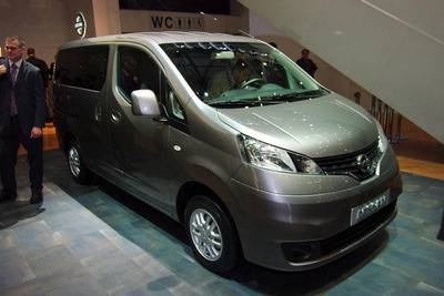 【ジュネーブモーターショー09】日産の新型ミニバン…NV200 誕生 画像