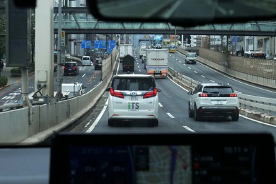 救急車の搬送時間を短縮したい… ITSコネクトの車々間通信が普及段階に 画像