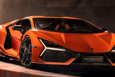 ランボルギーニの電動スーパーカー、V12+3モーターで1015馬力…『レヴエルト』発表 画像
