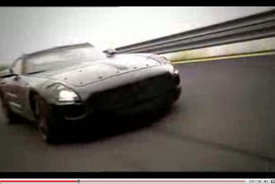 メルセデスベンツ SLS…ガルウイングスーパーカーが疾走 画像