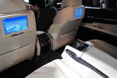 【BMW 7シリーズ 新型発表】装備を満載 画像