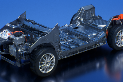 航続700km以上、ステランティスが次世代EV向け車台「STLAミディアム」発表 画像