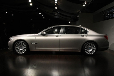 【BMW 7シリーズ 新型発表】写真蔵…750Li 画像