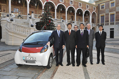 三菱自動車、モナコで電気自動車の走行試験を実施 画像
