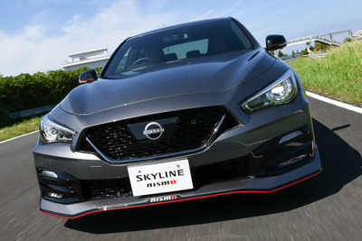 【日産 スカイライン NISMO 新型試乗】これぞ「スカGTの集大成」!発売から10年、こんな隠しダマを用意していたとは…岡本幸一郎 画像