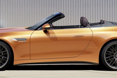 太平洋に沈む夕日、メルセデスAMG SL を「マヌファクトゥーア」でカスタマイズした限定車 画像