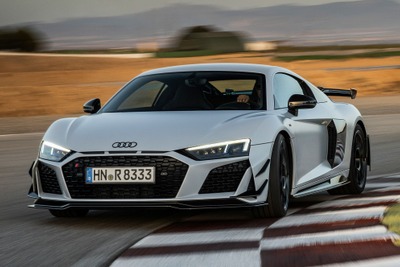 アウディ『R8』に17年の歴史を祝う特別モデル 9月12日に発表 画像