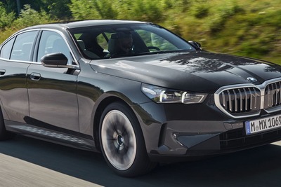 BMW 5シリーズ 新型のPHEV仕様、EVモードは103km 11月に欧州で発売 画像