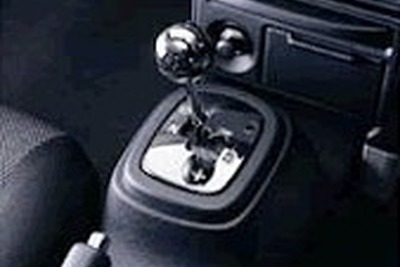 【読者の疑問】自動化されたMTの国内初はいすゞでは!? 画像