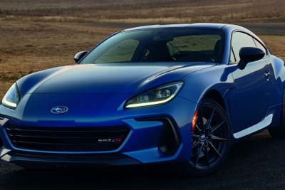 スバル『BRZ』に「tS」仕様、STIチューンサス+ブレンボブレーキ装備…米2024年型に設定 画像