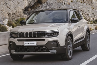 ジープの小型SUV、48Vマイルドハイブリッド設定…従来はEVのみの『アベンジャー』に 画像