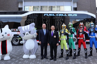 ジェイテクトが燃料電池バスを導入---岡崎市の花園工場で 画像