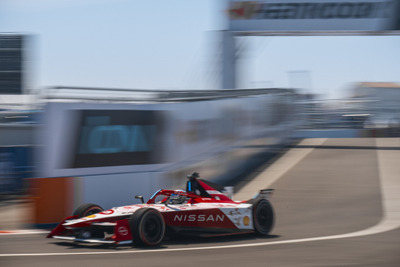 “電気のF1”が東京を激走!日本初の公道レース「フォーミュラE東京E-prix」で2万人の観客が興奮 画像