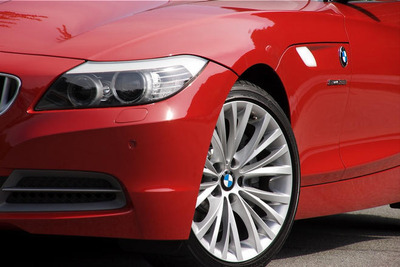 【BMW Z4 新型発売】相反する性能を両立 画像