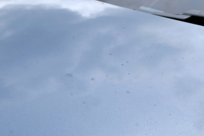 水アカが洗車の悩みの種に? 効果的な除去方法をご紹介~Weeklyメンテナンス~ 画像