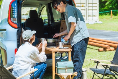 トヨタ『シエンタ』対応の「車中泊キット」一般販売開始 画像