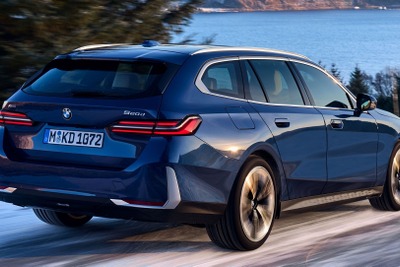 BMW『5シリーズ』新型にワゴン「ツーリング」、納車を欧州で開始 画像