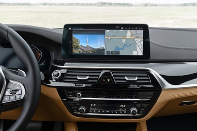 BMWがクラウドベースのナビを改良、充電情報を充実…今夏から欧州で 画像