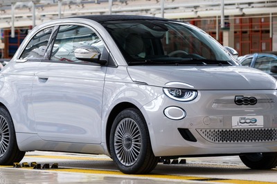 フィアット 500e に限定「ミラフィオーリ」仕様…名車 131 の50周年を祝って今夏イタリアで発売 画像