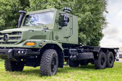 メルセデスベンツの6輪軍用トラックにセルフシールドタンク&保護キャブ仕様…フランス防衛・安全保障展示会に出展へ 画像